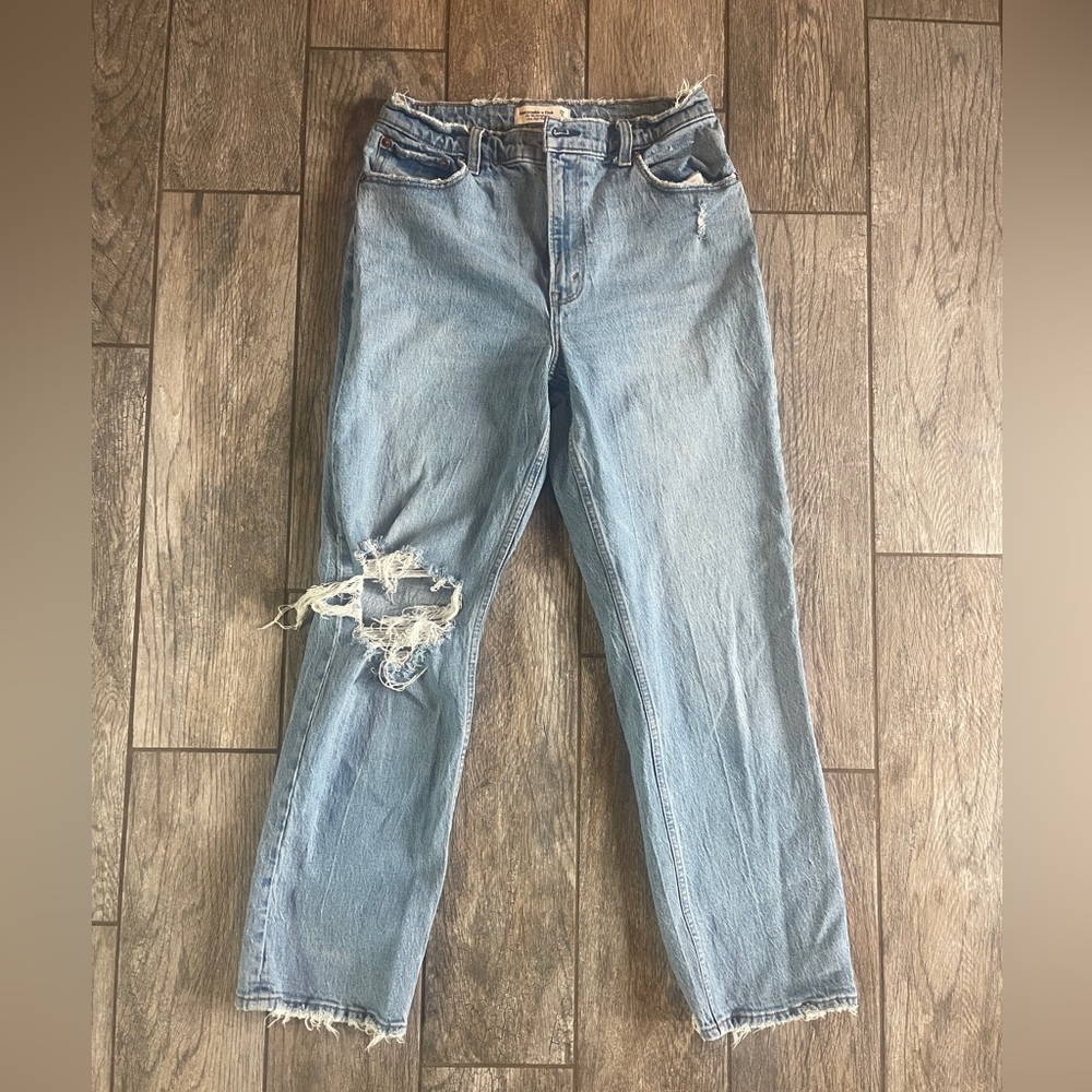 Abercrombie & Fitch 90's Straight Ultra High Rise Jeans 29/8s